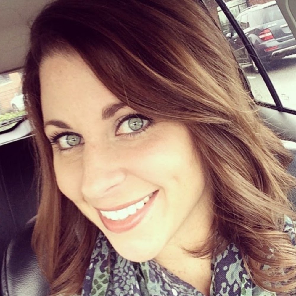 Meet your Posher, Whitney